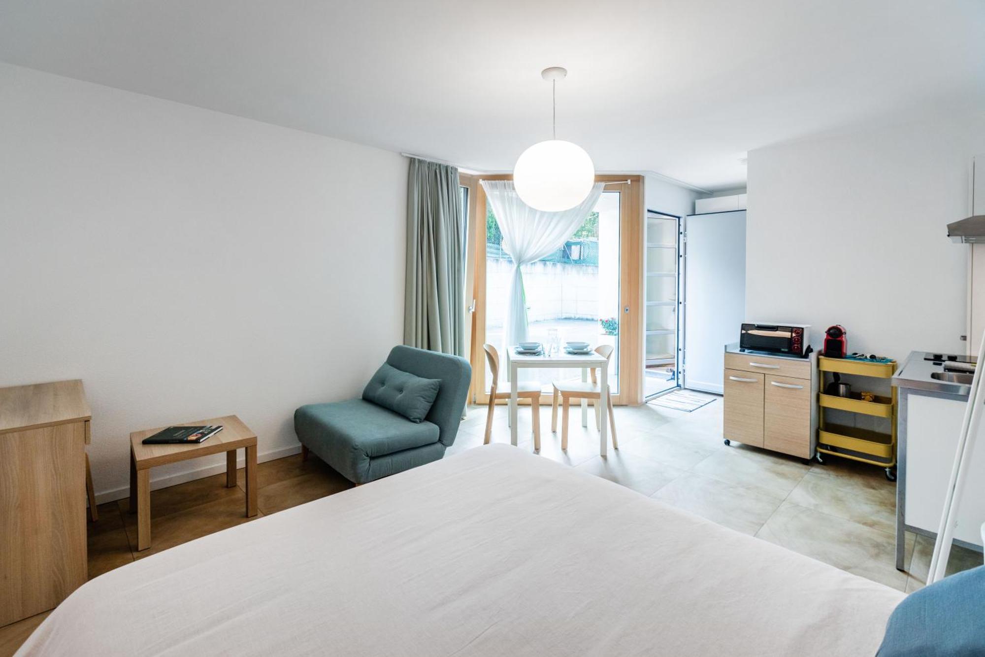 Easy Flat Vezia, Indipendent Entrance, Free Parking Apartment Lugano Bilik gambar