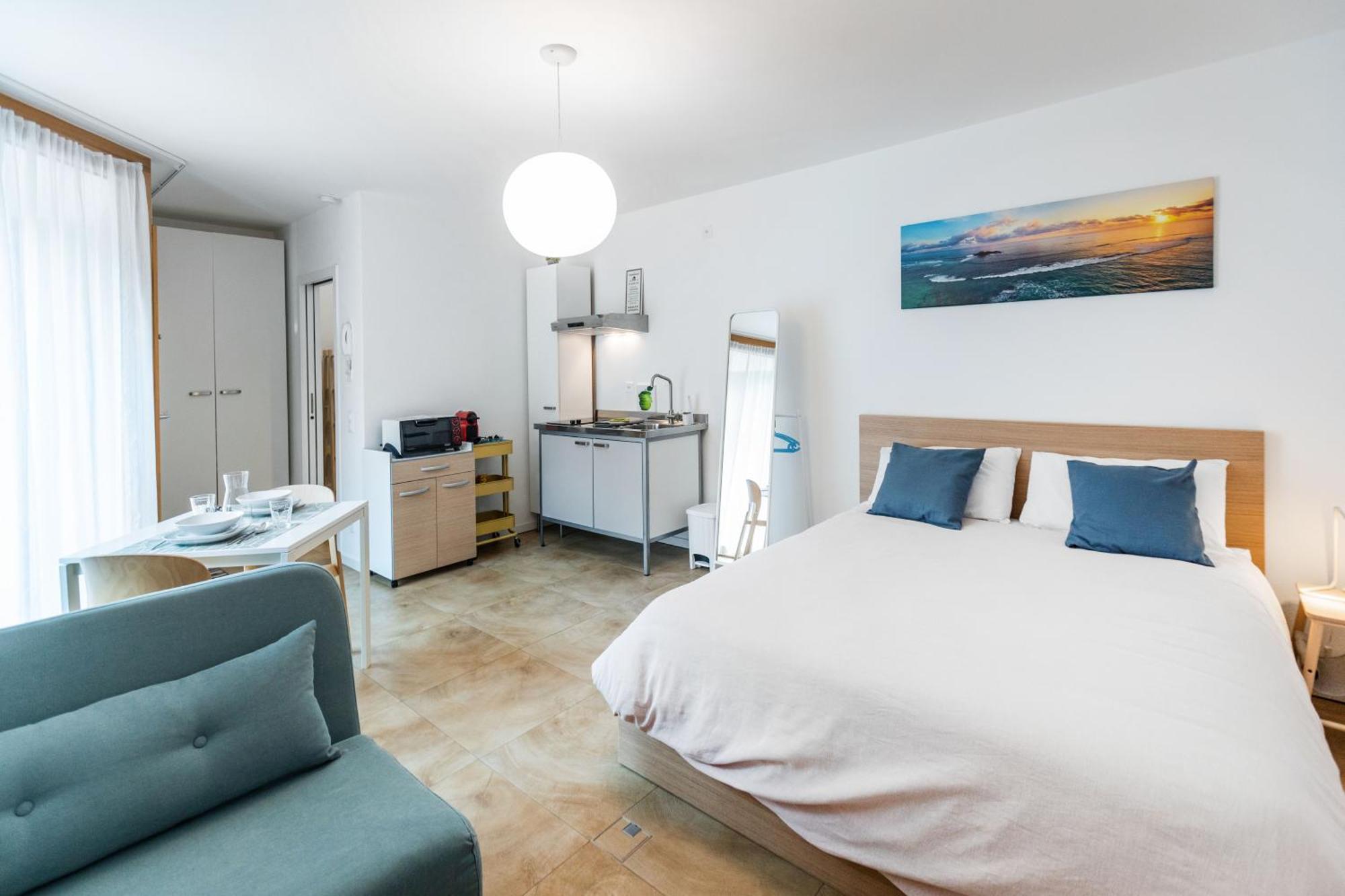 Easy Flat Vezia, Indipendent Entrance, Free Parking Apartment Lugano Bilik gambar
